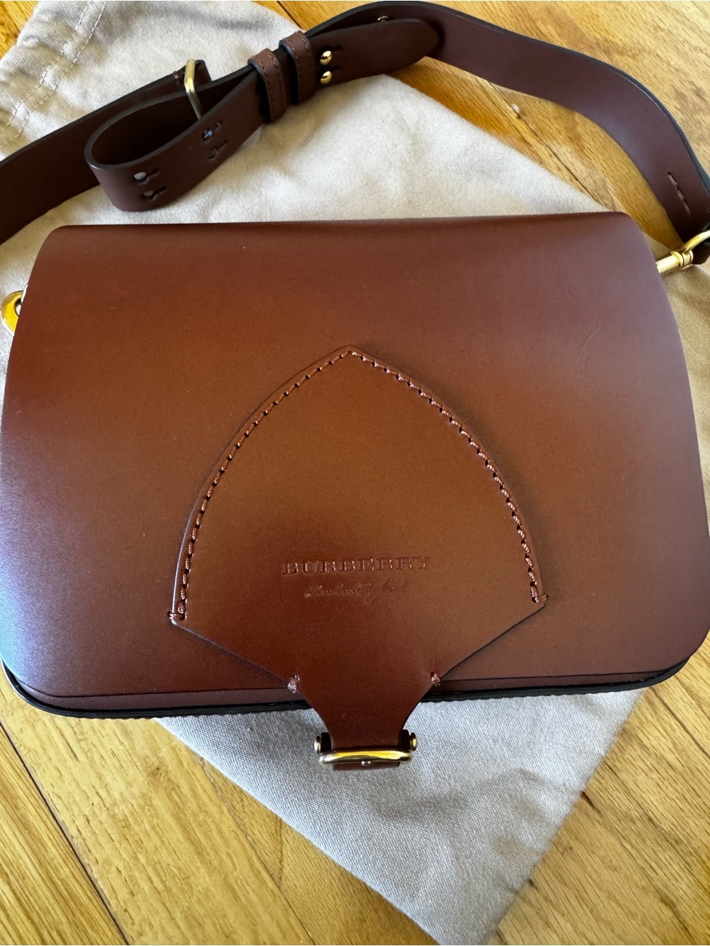 Burberry Chestnut Bridle Leather Flap Shoulder Bag - Picture 5 of 10